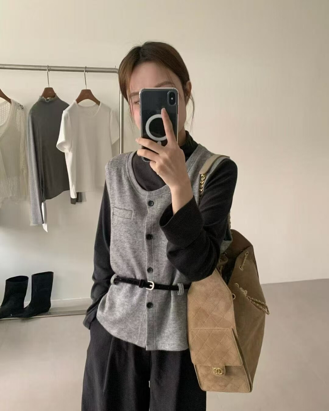 十三行2025秋装新款马甲背心套装女高领长袖T恤韩系高级感两件套
