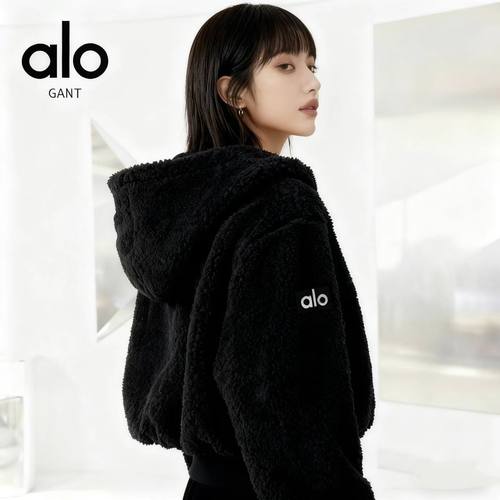 AIOGANT羊羔绒外套女2025冬季款复古宽松休闲加厚保暖棉衣女上衣