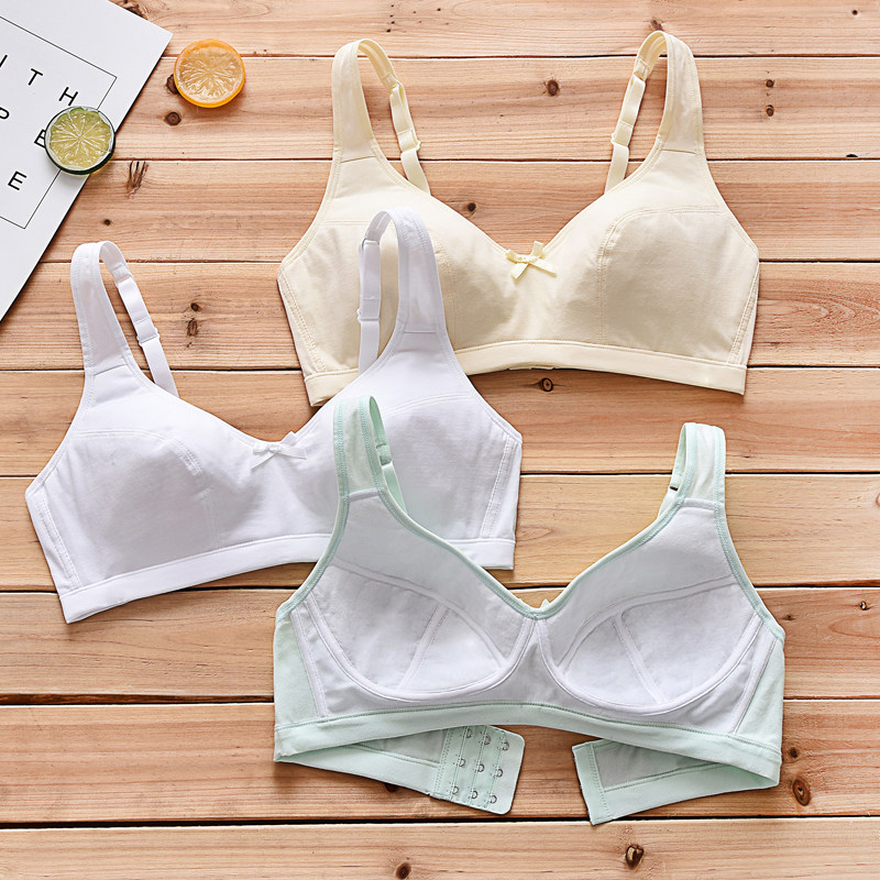 girl Bras Cotton Solid Development At the beginning of the period high school student Large Underwear Wireless sponge abc Cup brain the Lingerie/Men's underwear/Tracksuit , Girl bra category - from Buy2taobao.com to provide professional Taobao agent buy service