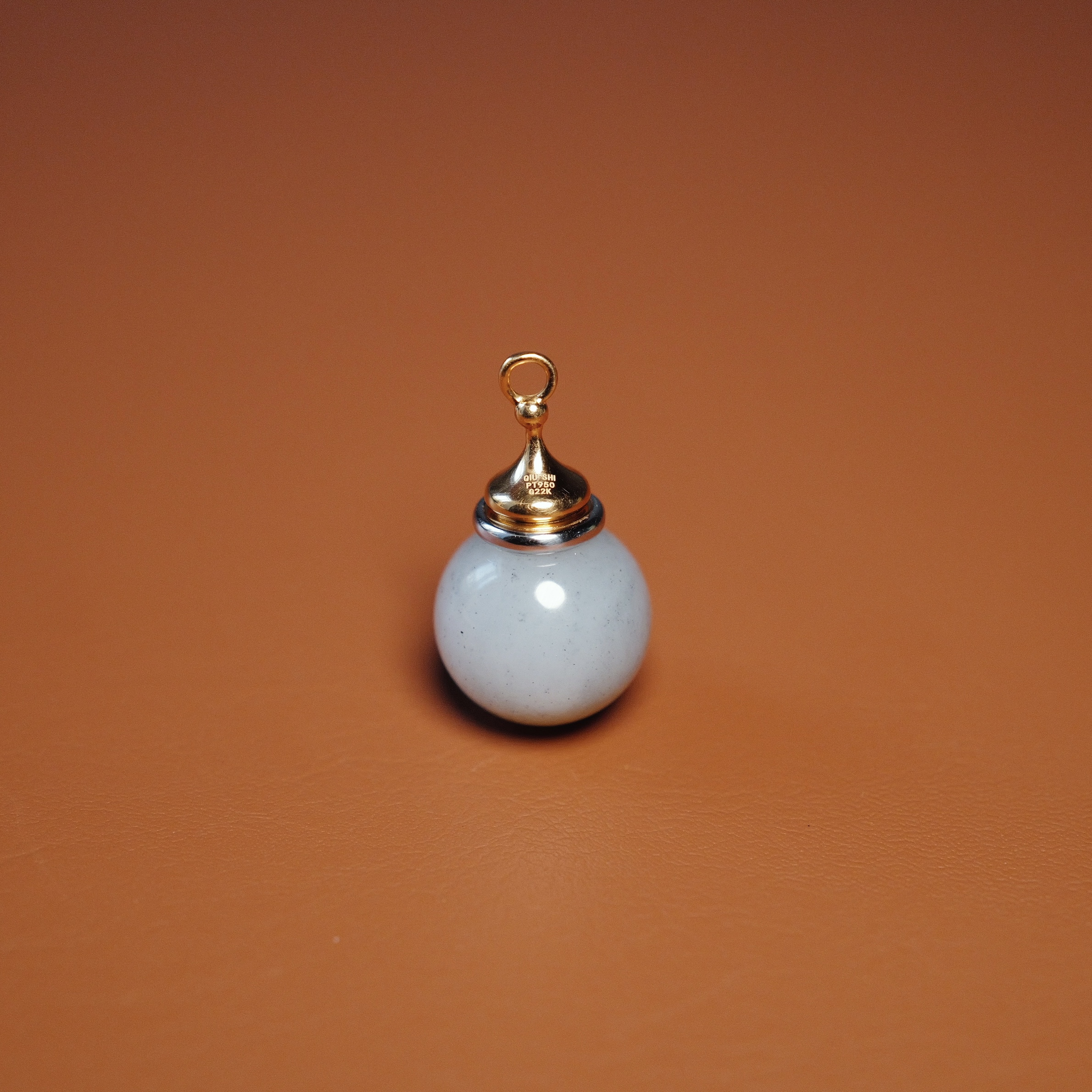 秋会长的和田玉青花单珠原创挂机