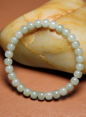 秋会长的和田玉手串沙枣青籽料