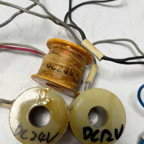 议价维修全新电磁阀2W160系列线圈，DC24V数量3个和DC12V