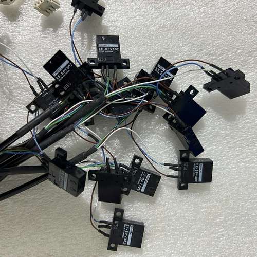 议价维修欧姆龙EE-SPY302