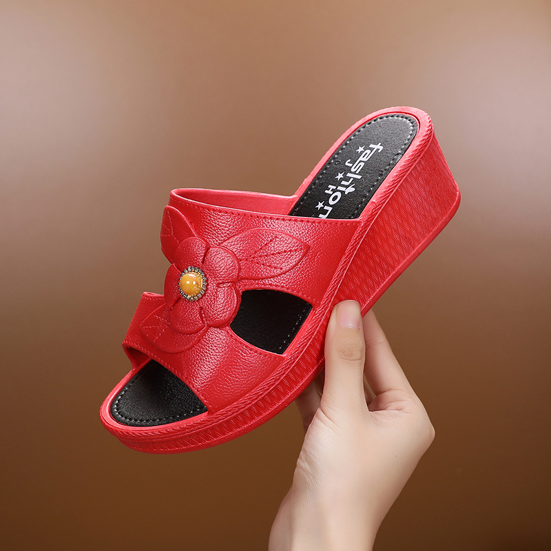 new pattern mom sandals  The thickness of the bottom soft sole non-slip With slope High-heeled Middle heel leisure time Middle and old age slipper Exorcismin the Women's Shoes, slipper, Word tow category - from Buy2taobao.com to provide professional Taobao agent buy service