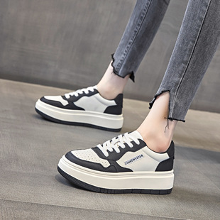 女2025春秋款 休闲板鞋 大码 百搭单鞋 网红真皮牛皮厚底小白鞋
