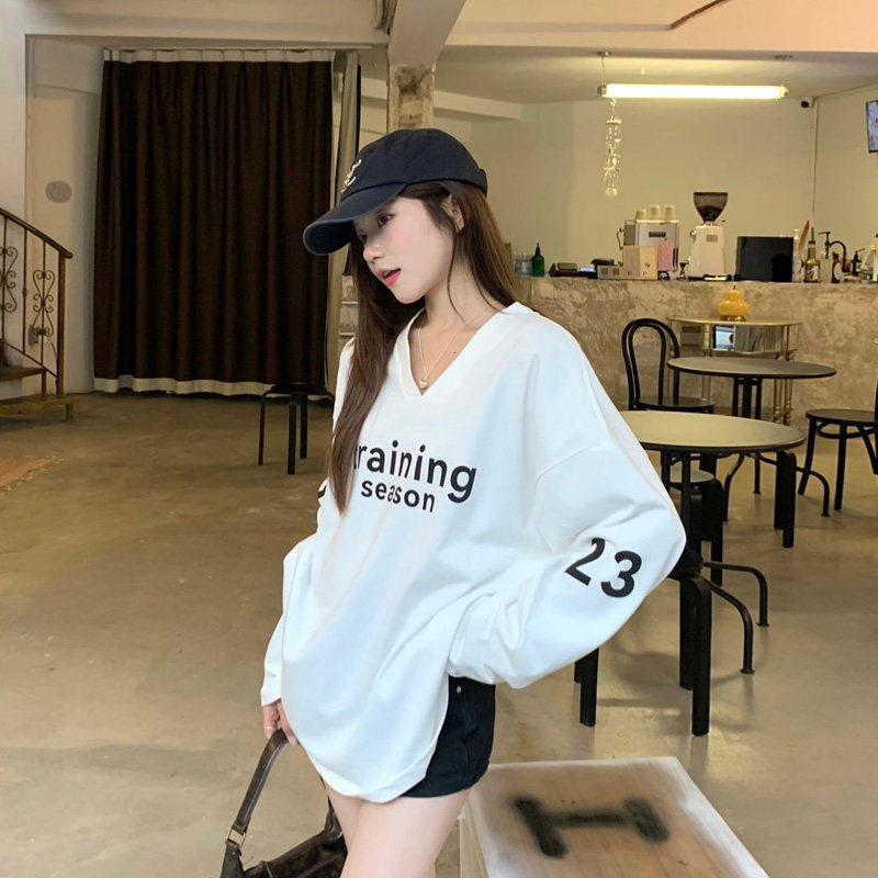 BF慵懒风设计感长袖V领薄款T恤女夏季美式宽松字母印花休闲卫衣潮