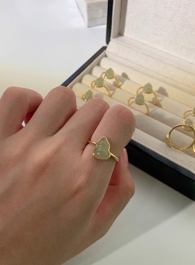 天然和田玉碧玉葫芦戒指女轻奢
