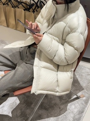 针织立领羽绒服女中长款2025冬季新款欧洲站宽松加厚90白鸭绒外套