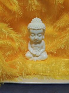 和缘象牙果雕静思小如来摆件禅意佛象手把件随身文玩饰品车内摆设