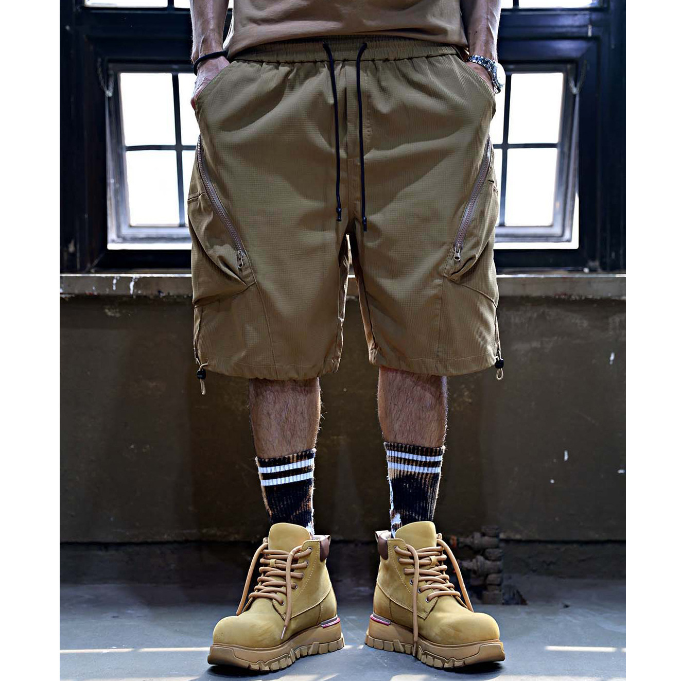 韩国潮牌工装裤韩版机车夏季新款纯色多口袋系带松紧腰休闲短裤男