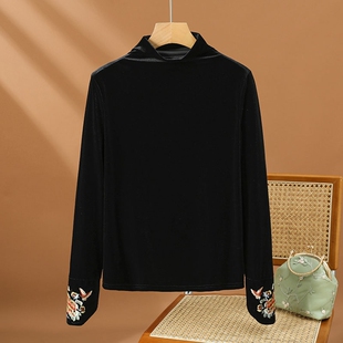 半高领金丝绒打底衫女保暖内搭2026秋冬新款高端国风黑色刺绣上衣