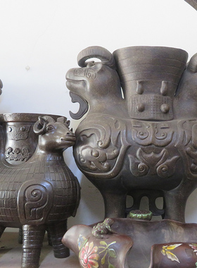 宜兴紫砂摆件古董收藏品手工青铜