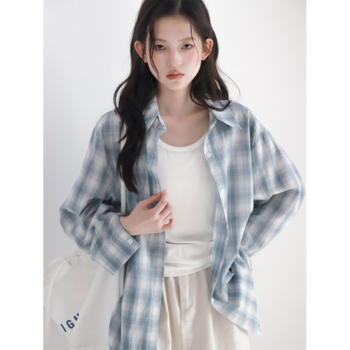 精分 潮汐碎蓝 宽松韩版防晒春夏清新雾蓝格纹衬衫+背心一套套装