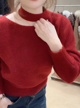 韩系复古慵懒挂脖斜领露肩兔毛针织衫女秋冬加厚软糯短款收腰毛衣