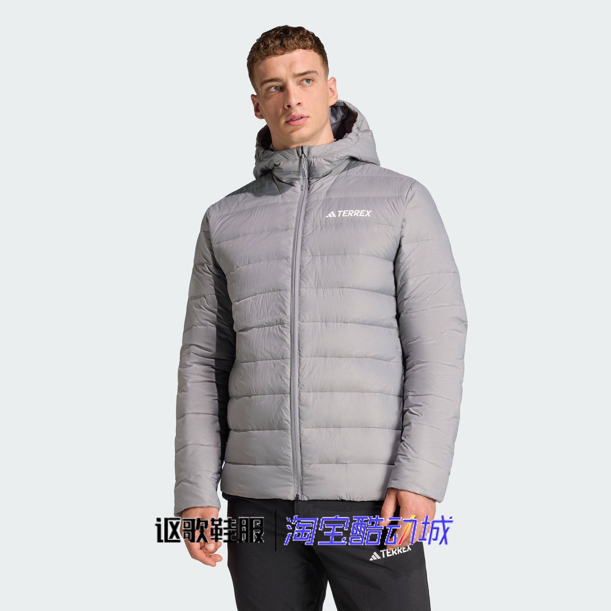 阿迪达斯男子连帽休闲羽绒服