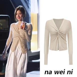 女v领上衣内搭打底衫 打结针织衫 上衣 修身 许我耀眼赵露思许妍同款