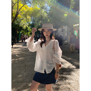 衬衫 刺绣设计木耳边V领宽松气质法式 女DW6351 26年春夏新款 SUSAN