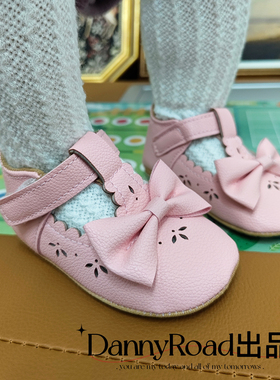 春夏新款小皮鞋学步鞋软底防滑镂空女公主鞋0-1岁粉红色白色不掉