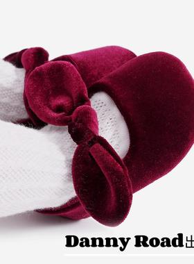 春季新款宝宝鞋婴儿鞋丝绒酒红色生日鞋周岁软底防滑女宝公主鞋