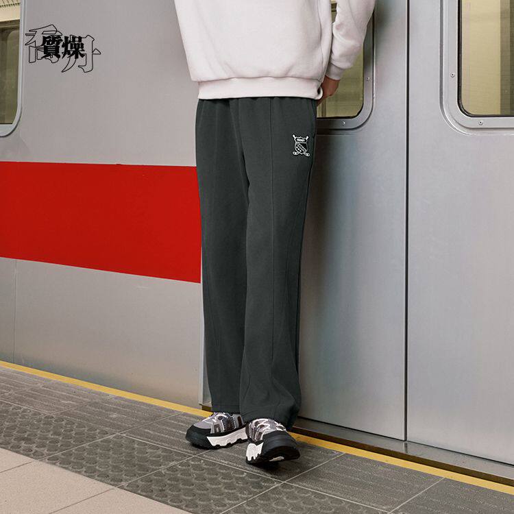 乔丹质燥针织长裤男2025宽松直筒复古学院运动裤男QDLKL3254257B