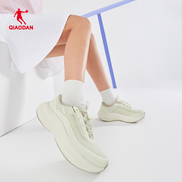 乔丹2026夏季跑步鞋女厚底增高透气缓震专业综训运动QDE182262806