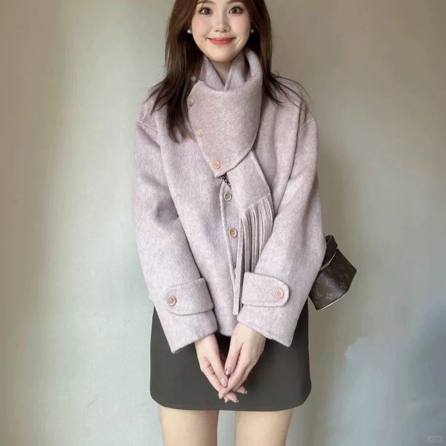 羊毛大衣女短款2025年秋冬新款高级设计感夹棉羊绒围巾领毛呢外套