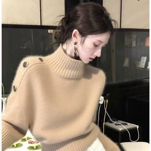 2025绝美秋冬气质氛围感轻熟漂亮时尚淡人高知穿搭卡其色毛衣上衣