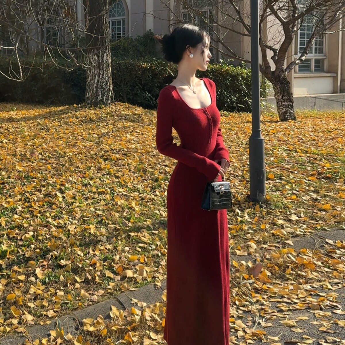 新年战袍红色针织连衣裙子女秋冬2026新款巨好看气质内搭包臀长裙