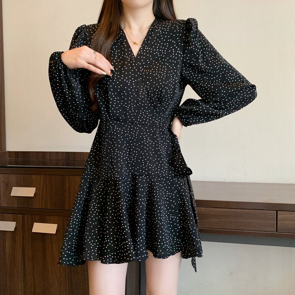夏装大码女装桑稚同款波点一片式V领连衣裙系带裙M至4XL200斤