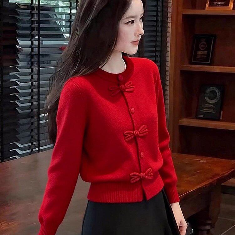 冬季穿搭红色圣诞穿搭毛衣女款2026新款小个子绝美巨好看的小上衣