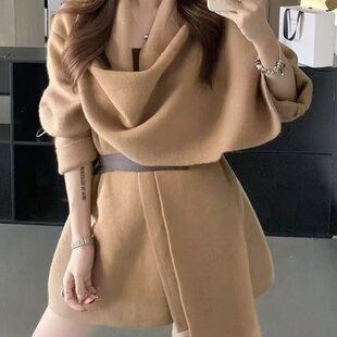 韩系气质松弛氛围感围巾领毛衣女御姐气质慵懒风针织开衫短外套潮