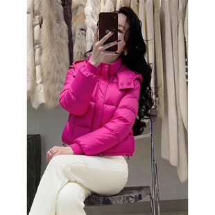玫粉色短款连帽保暖棉服女2026新款高端洋气加厚巨好看的冬装外套