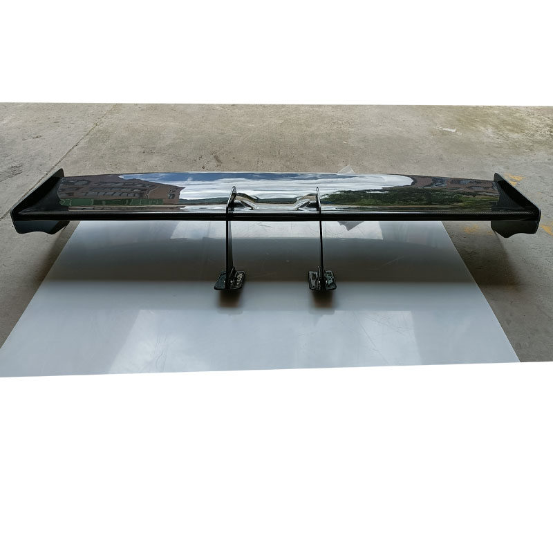 愉航汽配汽车尾翼碳纤维材质