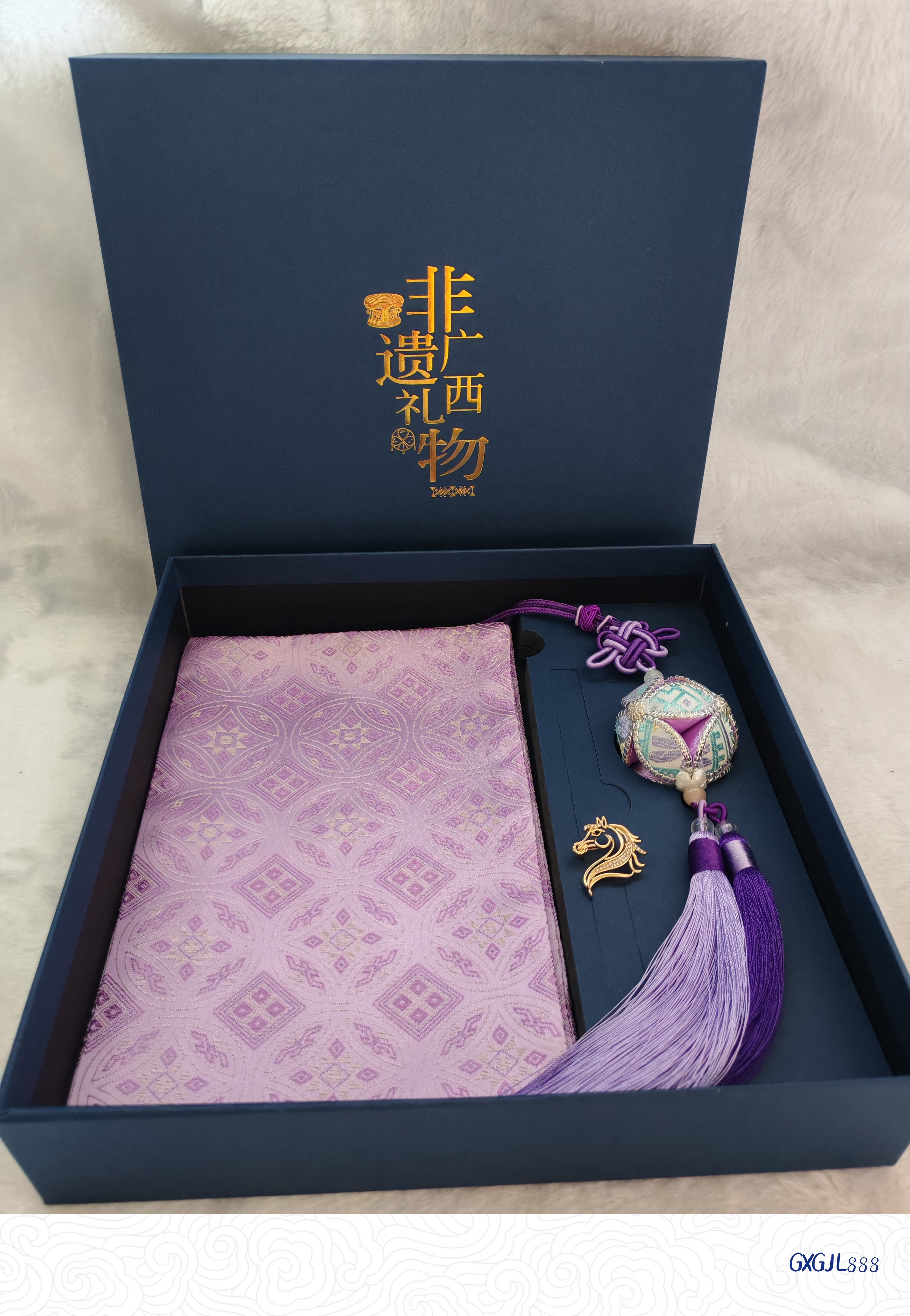 广西壮锦围巾靖西绣球礼品套装伴创意礼盒/礼品套组