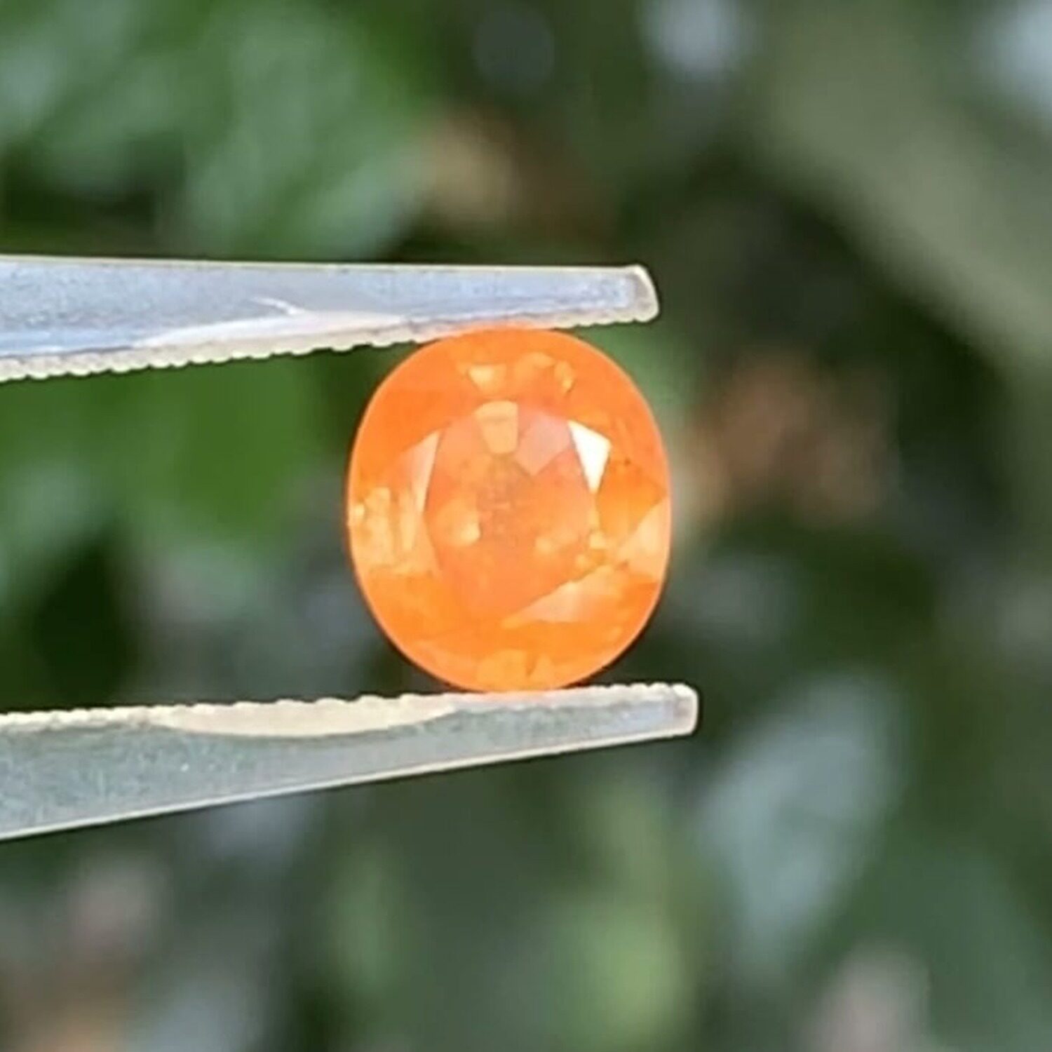 色标级芬达石戒面 2.05克拉 天然裸石 柑橘色石榴石可镶嵌