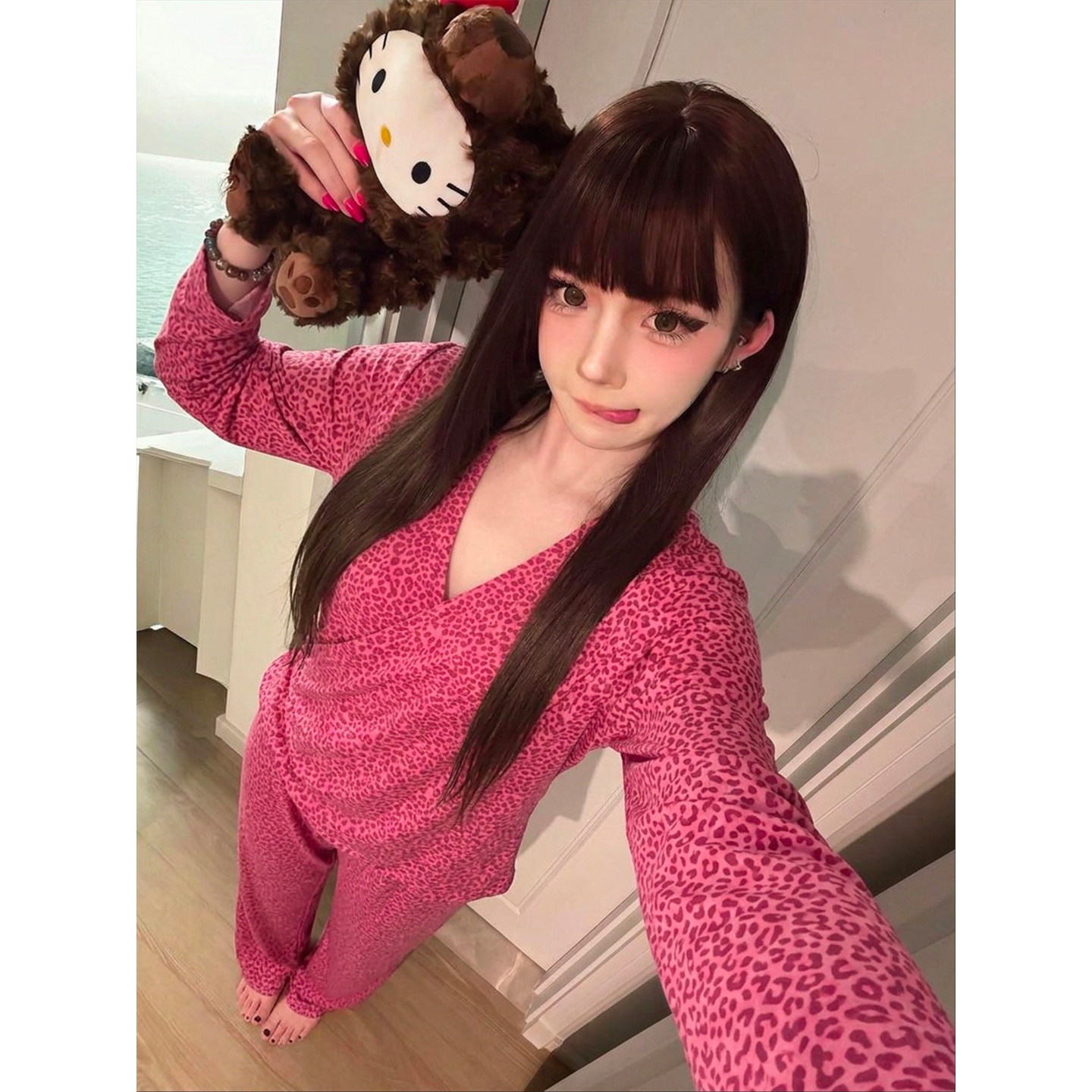 韩系辣妹豹纹V领睡衣女秋季修身亲肤大码长袖长裤居家服大码套装