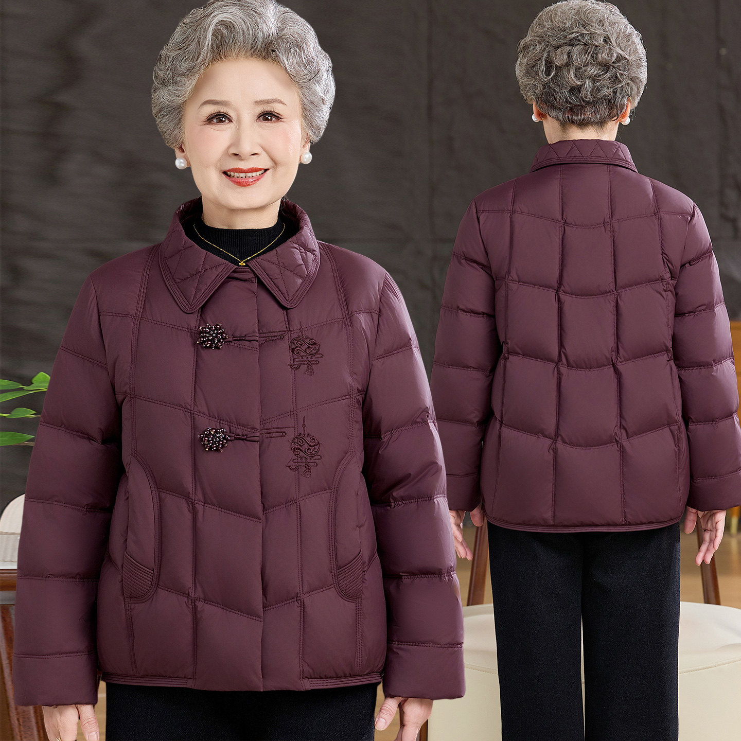 中老年人羽绒服女轻便保暖妈妈装翻领奶奶装冬季白鸭绒棉袄外套