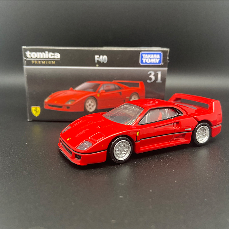 TAKARATOMY法拉利F40合金车模