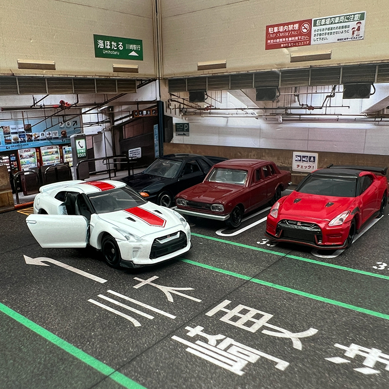 TAKARATOMY/多美卡日产GTR模型