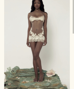 美国代购 手工制作纯欲立体花瓣蕾丝白色超仙高级感吊带裙