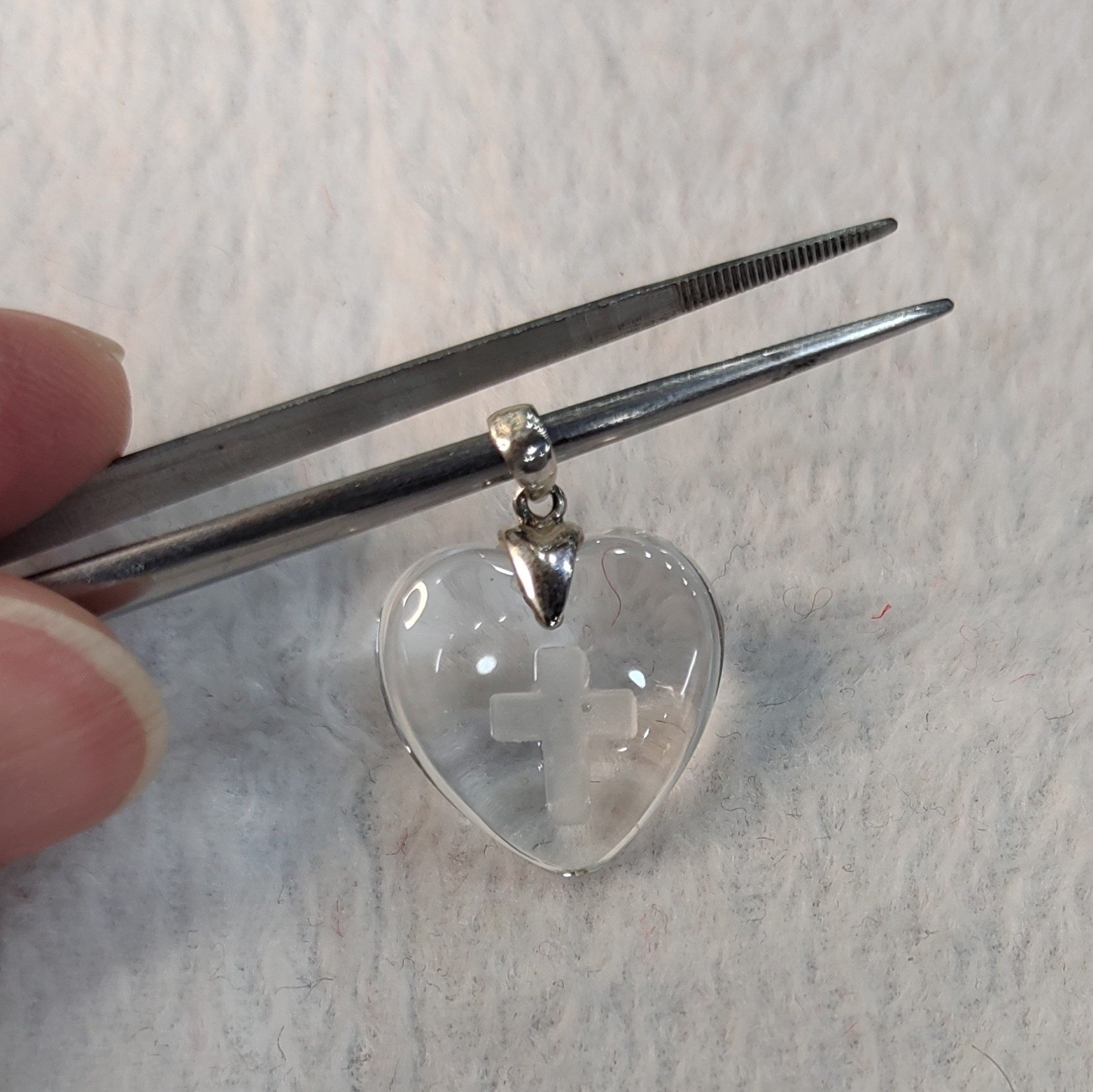 银镶天然白水晶爱心反雕十字架吊坠,饰品/流行首饰/时尚饰品新,颈饰,淘宝优惠券,粉丝福利购,淘宝优惠卷