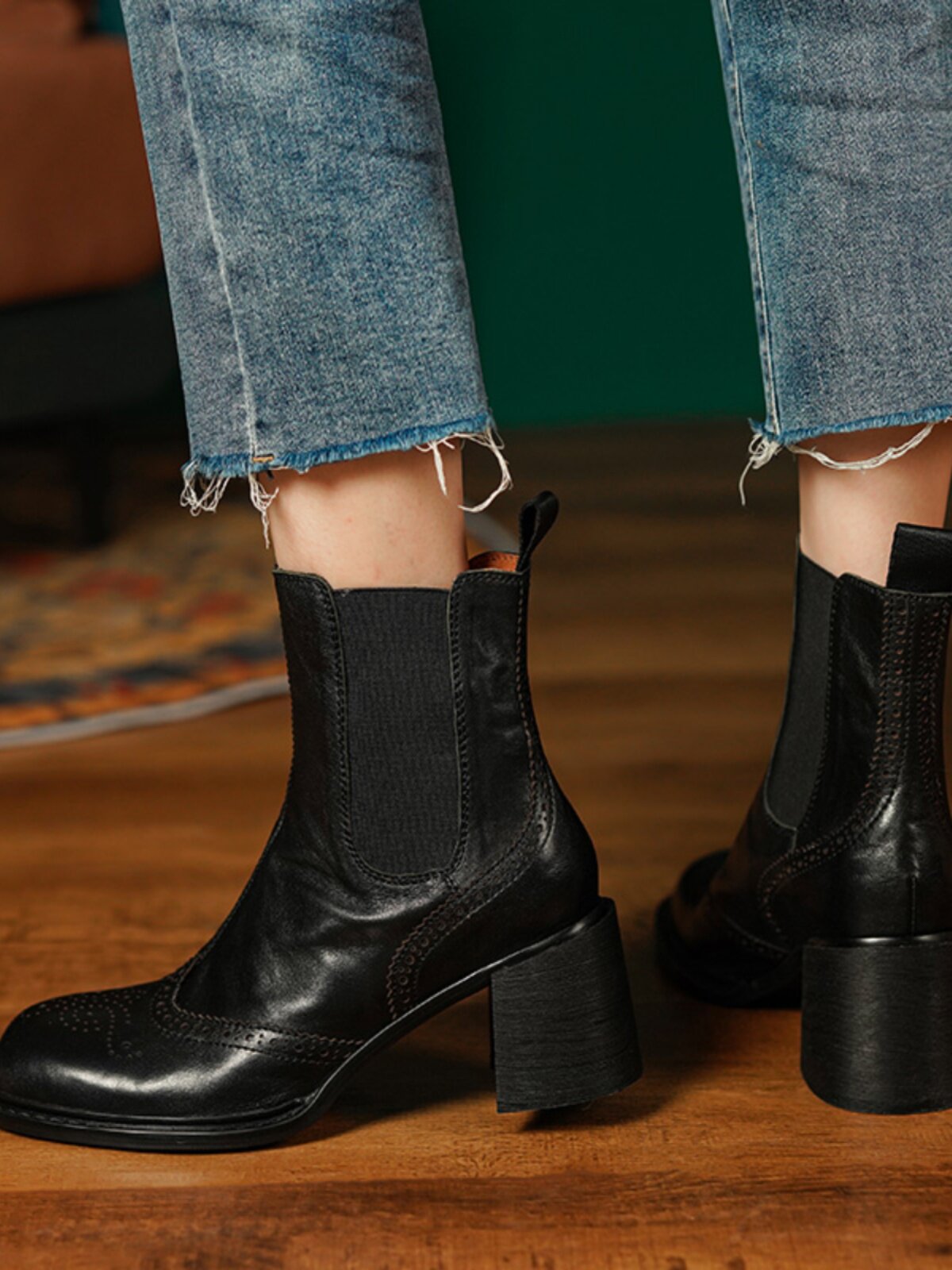 VINTAGE BROWN BRITISH-INSPIRED BROGUE-CARVED BOOTS WOMENS HIGH HEELS BLOCK HEELS TOP COWHIDE CHELSEA BOOTS CHIMNEY BOOTS