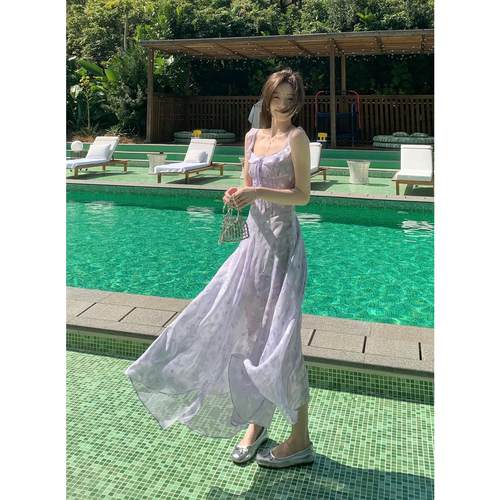 气质温柔薄雾紫吊带连衣裙