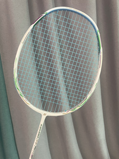 零售价800元全碳素盒式框KLINT卡林F50超轻训练比较专业羽毛球拍