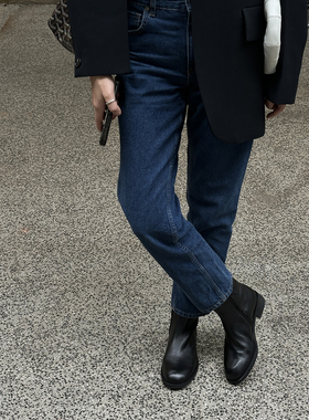 BUBBLE HANDMADE 极简100%牛皮面真皮及踝拉链平底短靴 黑色