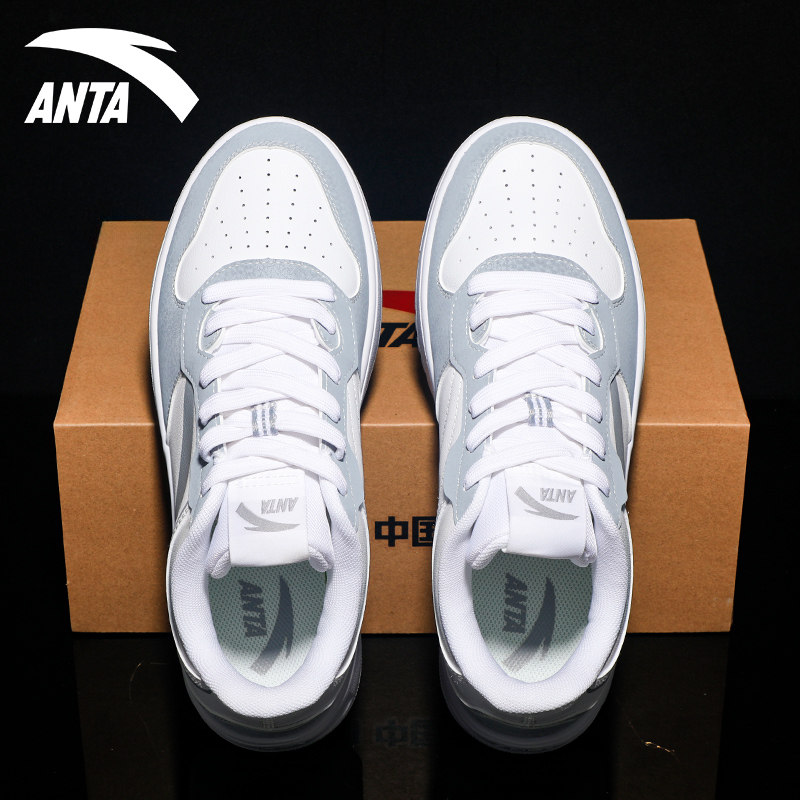 安踏轻松板鞋男鞋2026春季新款青少年百搭厚底休闲运动鞋小白鞋男