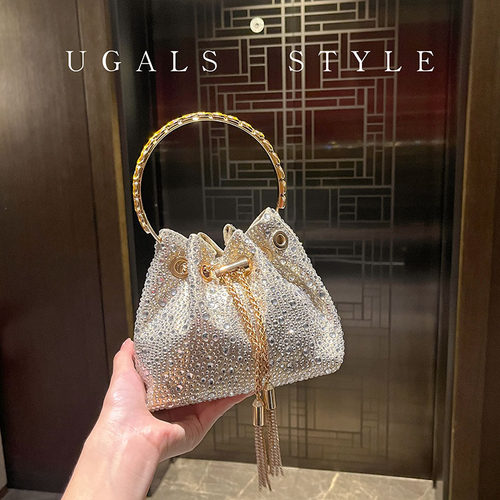 UGALS法式复古小众设计满水钻石重工闪亮不灵宴会气质百搭水桶包