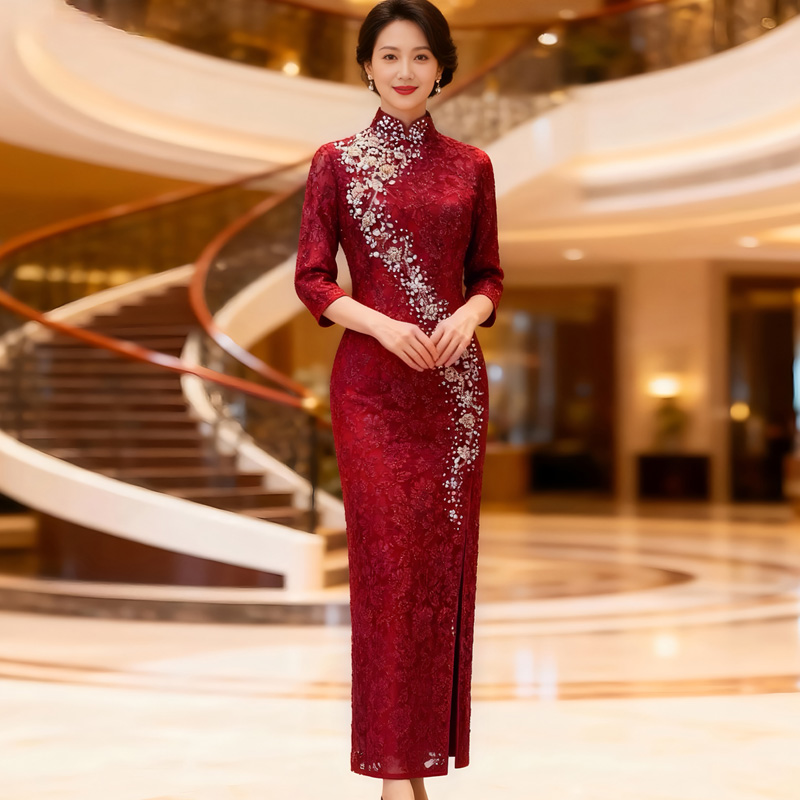 婚礼年轻妈妈手工钉珠高档旗袍