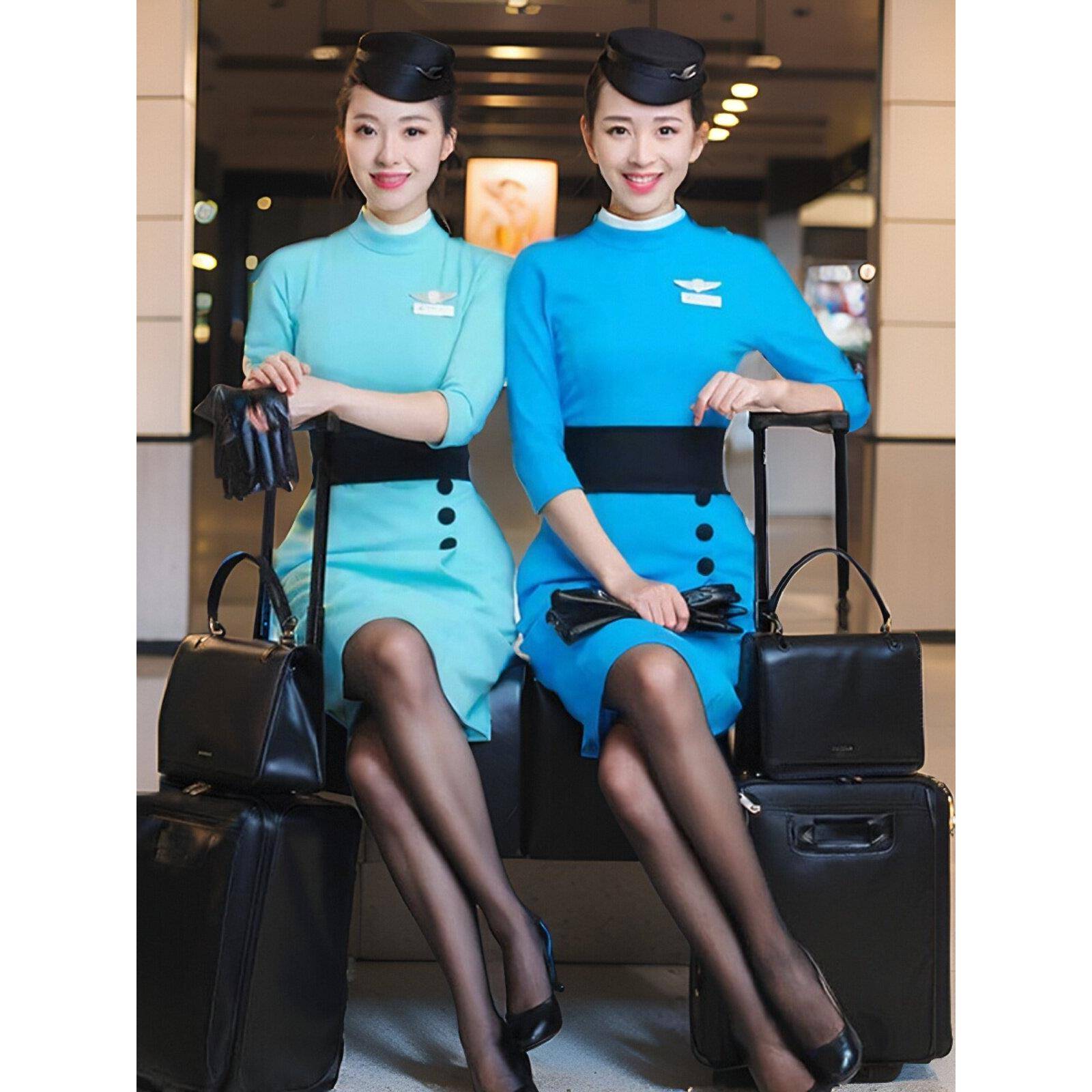 厦门航空公司空姐服装优雅修身专业制服服装礼仪指南空乘培训面试