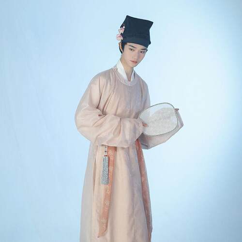 君陈【琳琅】粉色暗花纱青年公子情侣春季男装汉服宋制窄袖圆领袍